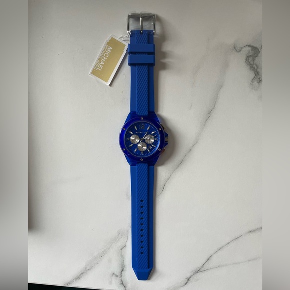 Michael Kors Lennox blue-tone silicone watch - Picture 1 of 4